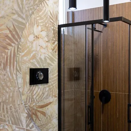 M11 Isola Apt, M3 Duomo Brera Eleganza E Comfort 아파트 *